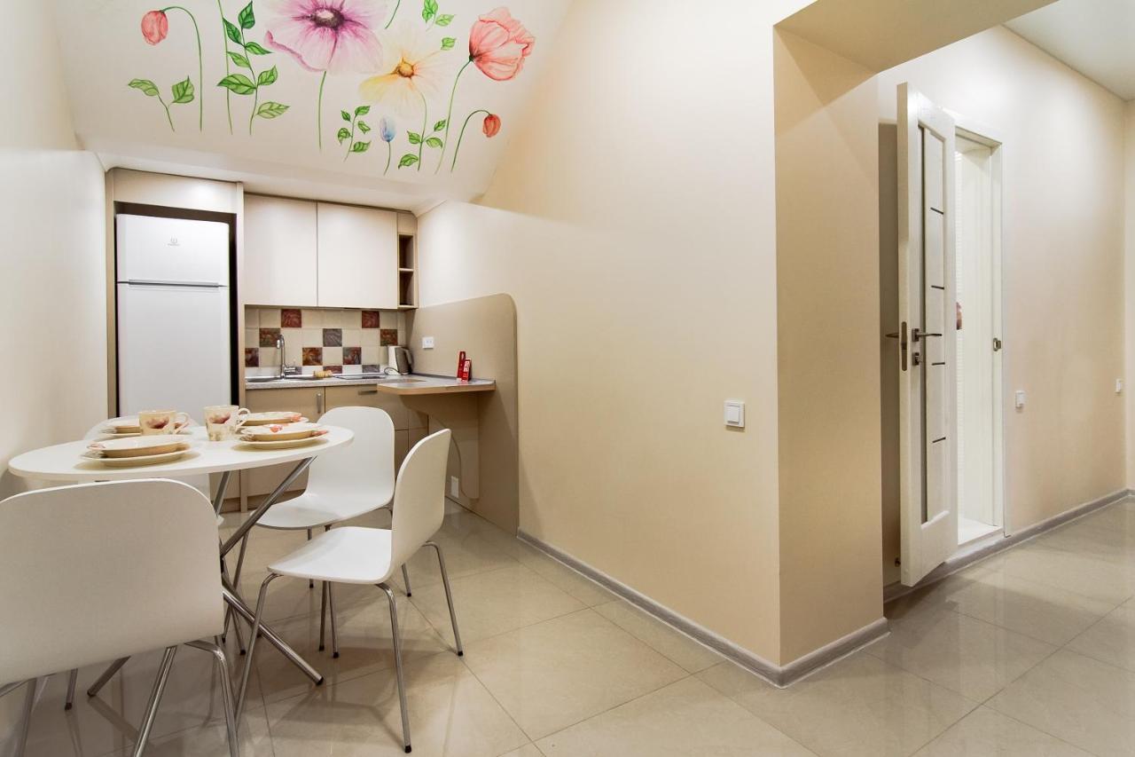 Rose D'Opera Hotel Oldenburg Bagian luar foto